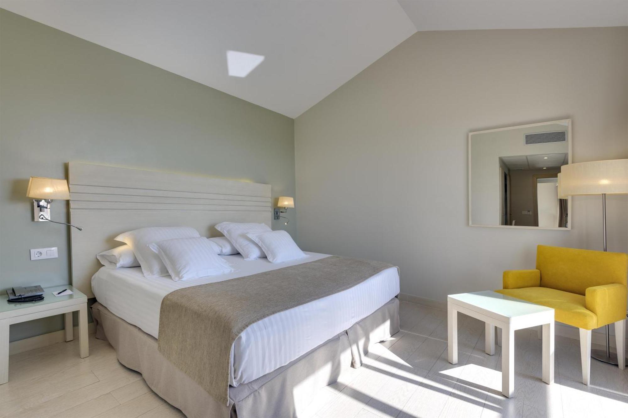 Junior Suite,1765162861:JPEG